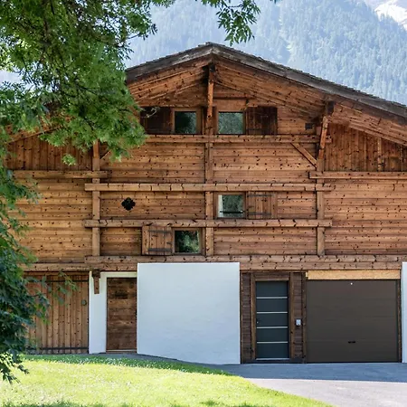 Horská chata Altura- 5 Bedrooms - Jacuzzi And Sauna - By Cozee Chamonix